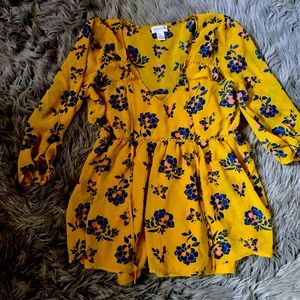 Dressy/Casual Motherhood Maternity Top S